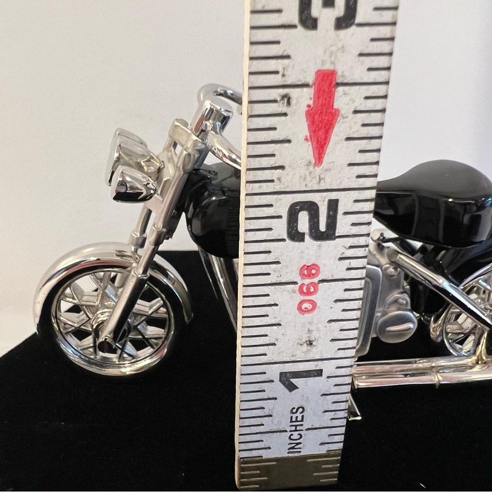 Fossil Limited Edition Motorcycle Timepiece Desk Clock Watch w/ Original Box - Picture 16 of 16
